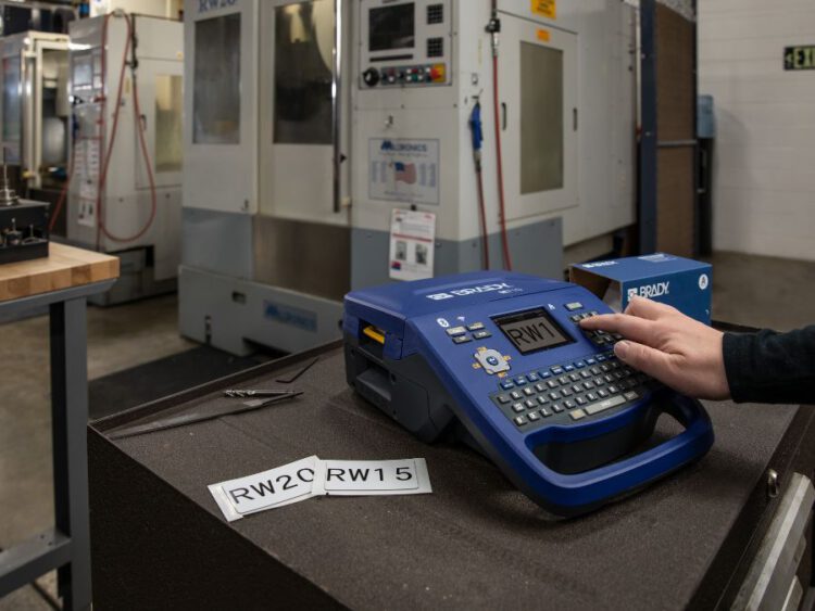 Brady M710 labelprinter bij Verver-Best