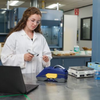 Brady M611 labelprinter voor in laboratorium