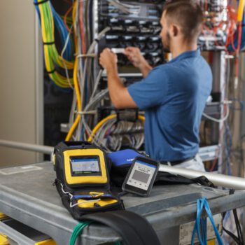 Brady M611 met draagband verkrijgbaar